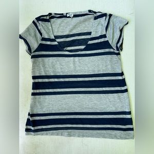 Splendid | gray/blue stripe crew neck t-shirt | size S